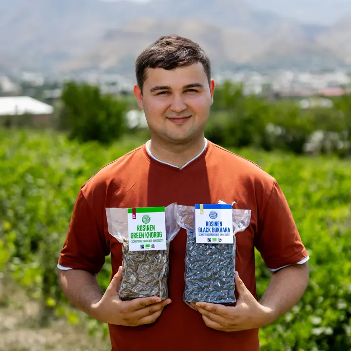 Urakov Abubakr, Rosinenproduzent